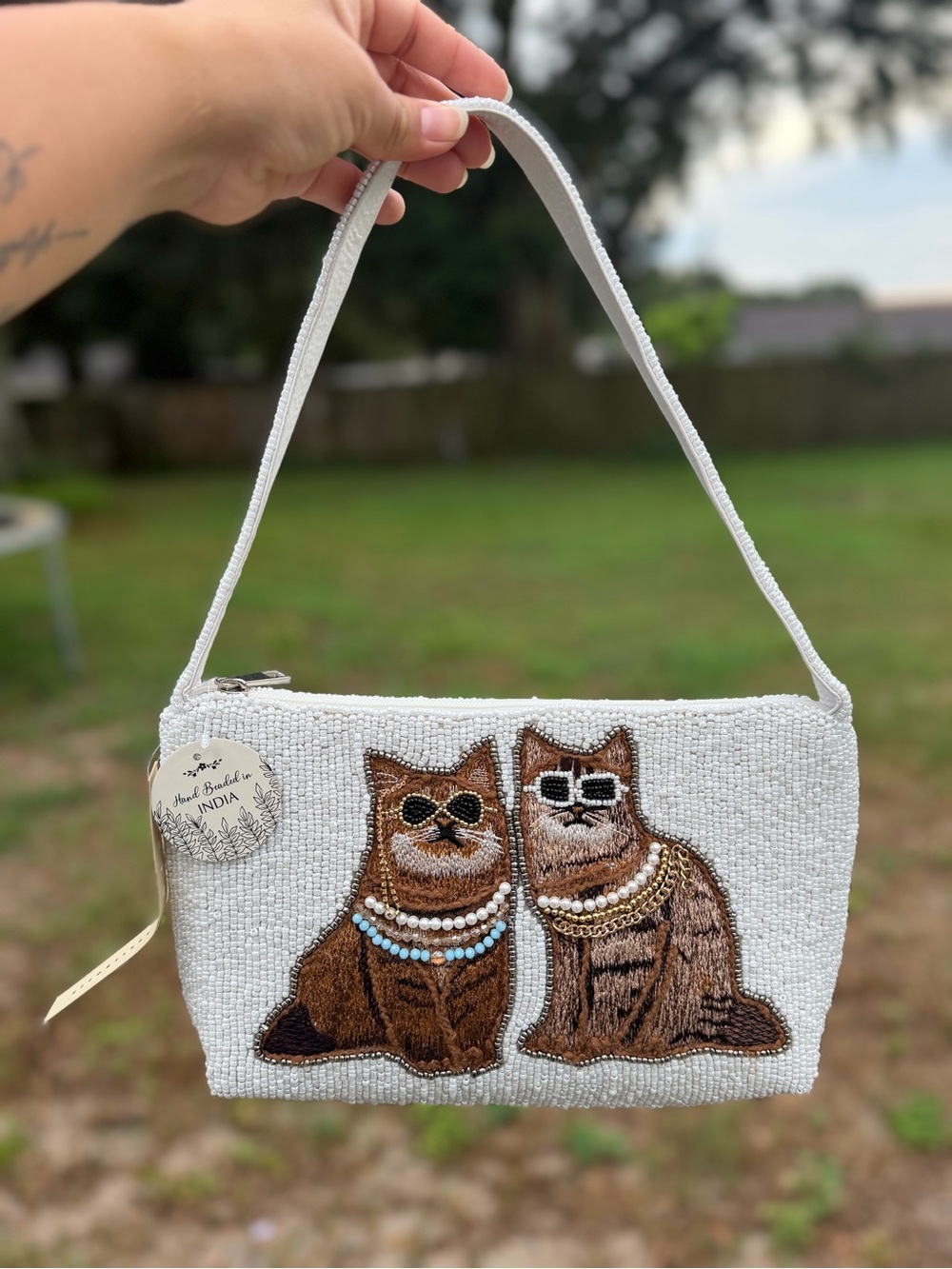 Viral Ross White beaded shoulder purse with two embroidered cats